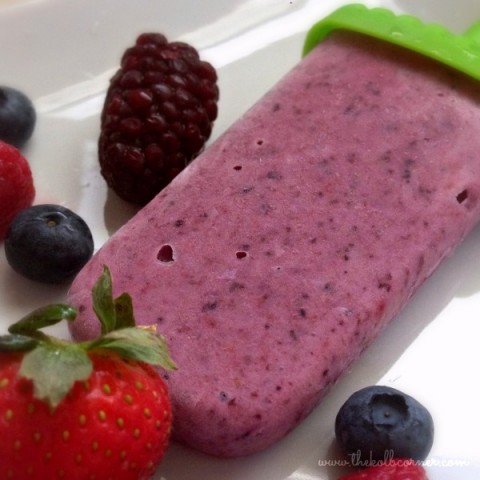 Mixed Berry and Yogurt Popsicles
