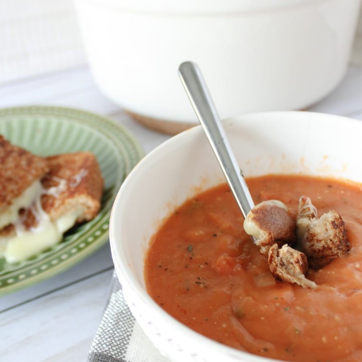 Creamy Tomato Basil Parmesan Soup