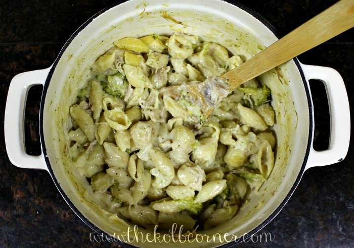 Cheesy Chicken Broccoli Pasta 2