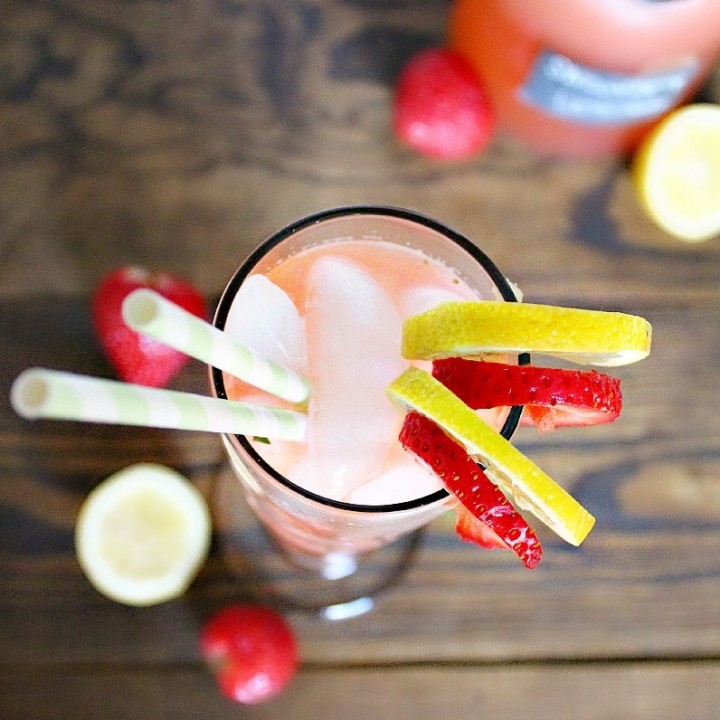 Image for Refreshing Strawberry Lemonade