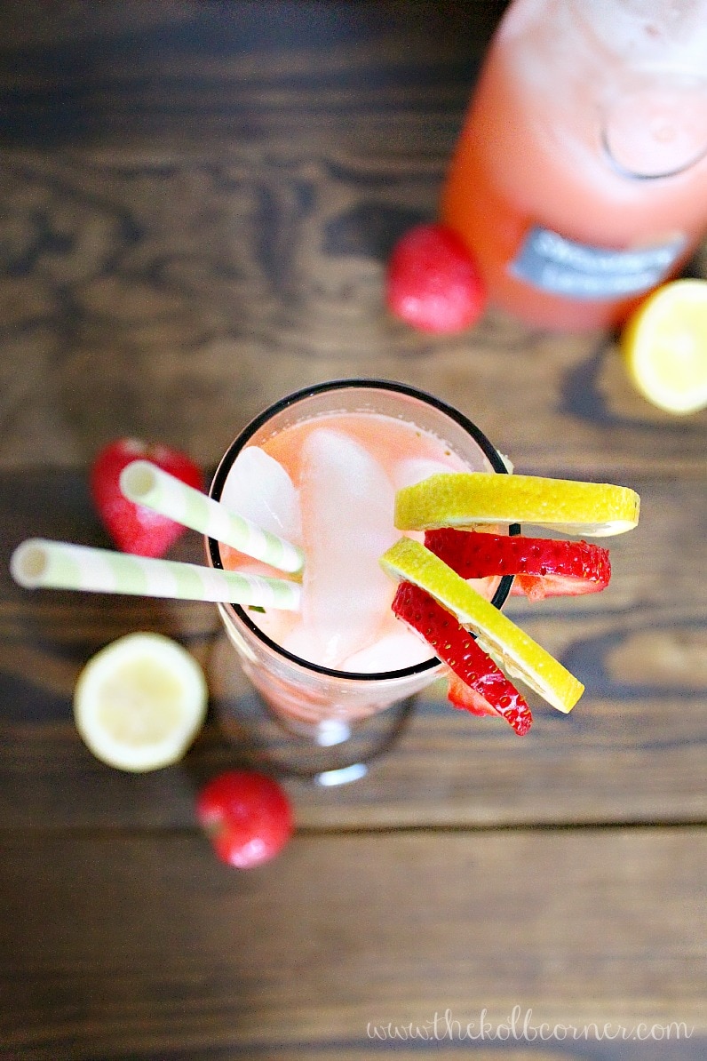 Refreshing Strawberry Lemonade