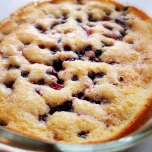 An easy 4 ingredient berry cobbler, perfect for summer cook outs