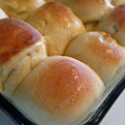 Dinner Rolls square