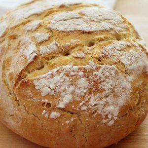 Dutch Oven Bread - Amanda's Cookin' - Yeast Breads