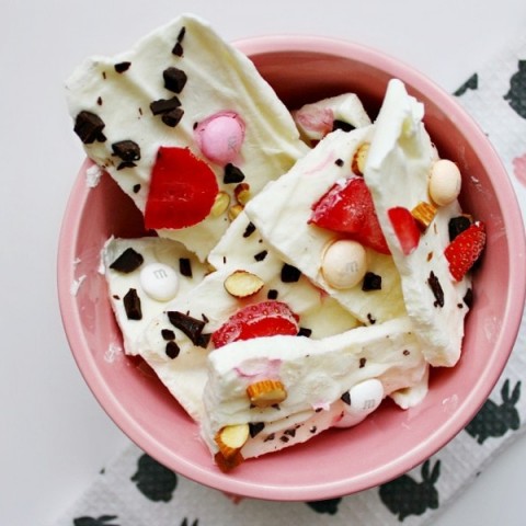 Image for Frozen Yogurt Easter Bark