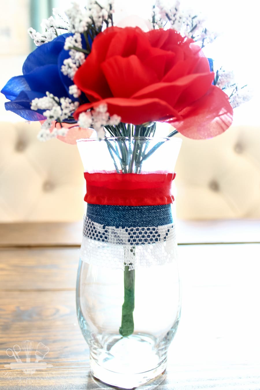 Easy DIY Patriotic Vases-3