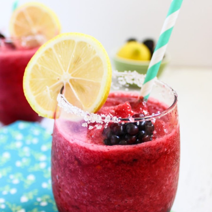 Easy Frozen Blackberry Lemonade