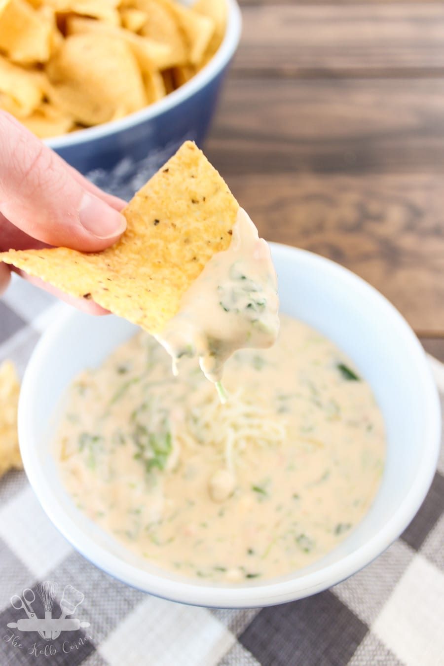 Slow Cooker Spinach Queso Sip