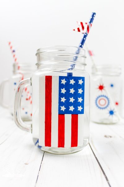 Make your own festive patriotic painted glasses