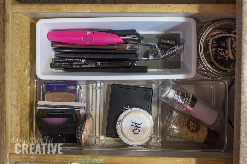 Organized Bathroom Drawers - Drawer Organizing Blog Hop 