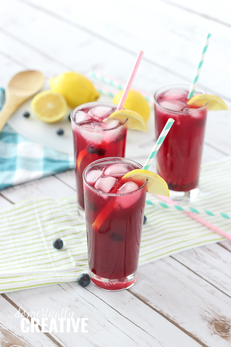 Fizzy Blueberry Lemonade Recipe {Sugar-Free}