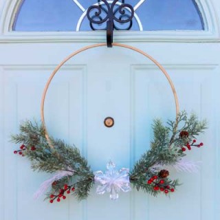 Cover photo evergreen wreath