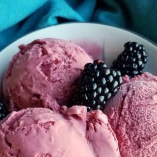 Image for Blackberry Ice Cream - Made by MiMi