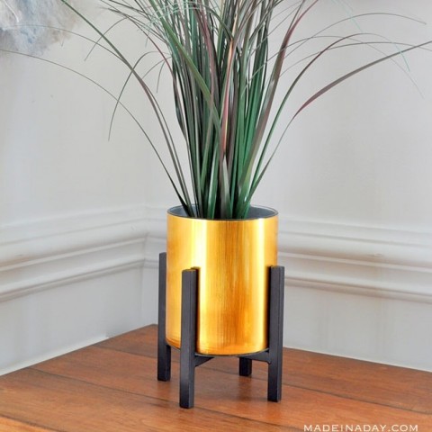 Image for Faux Gold Metal Planter using Contact Paper