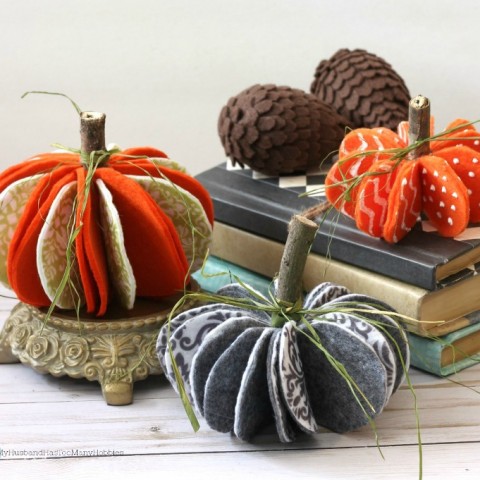 Image for Easy DIY Felt Pumpkins