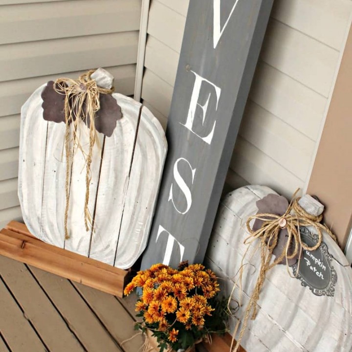 Image for Neutral Pallet Pumpkins for Fall