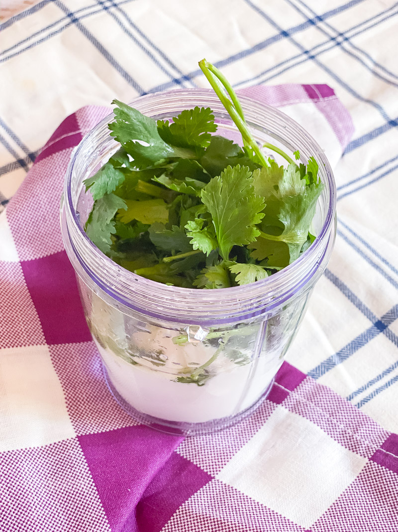 Avocado cilantro lime dressing ingredients in blender