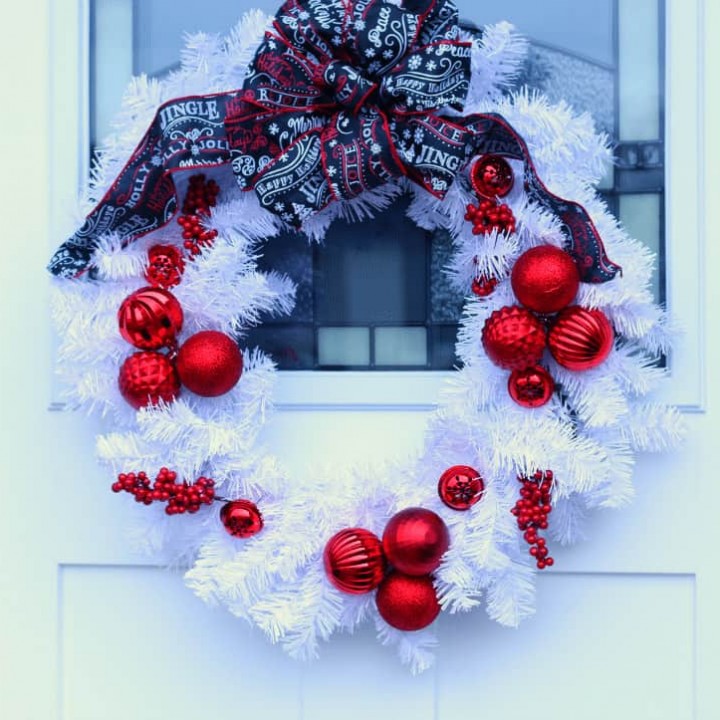 Image for Red and White Christmas Wreath &ndash; Home for the Holidays