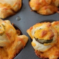 Image for Easy Appetizer: Great For Game Day- Jalapeno Cheddar Pull Apart Rolls