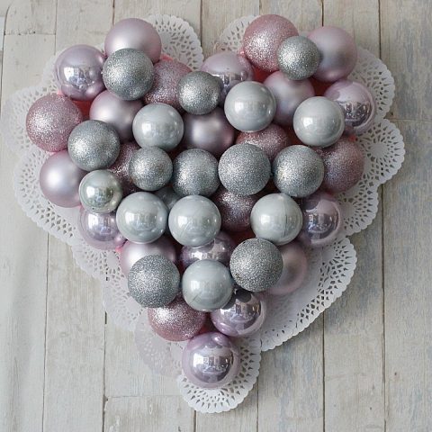 Image for How To Make A Valentine's Day Wreath