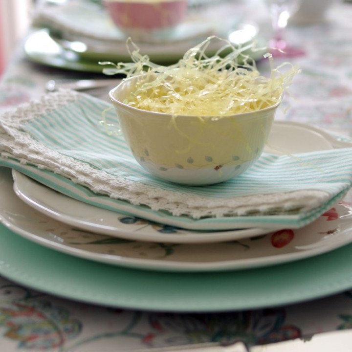 Image for Spring Dining Room Table Decorating